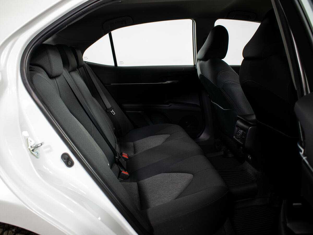 Toyota Camry, 2021 Фото №7