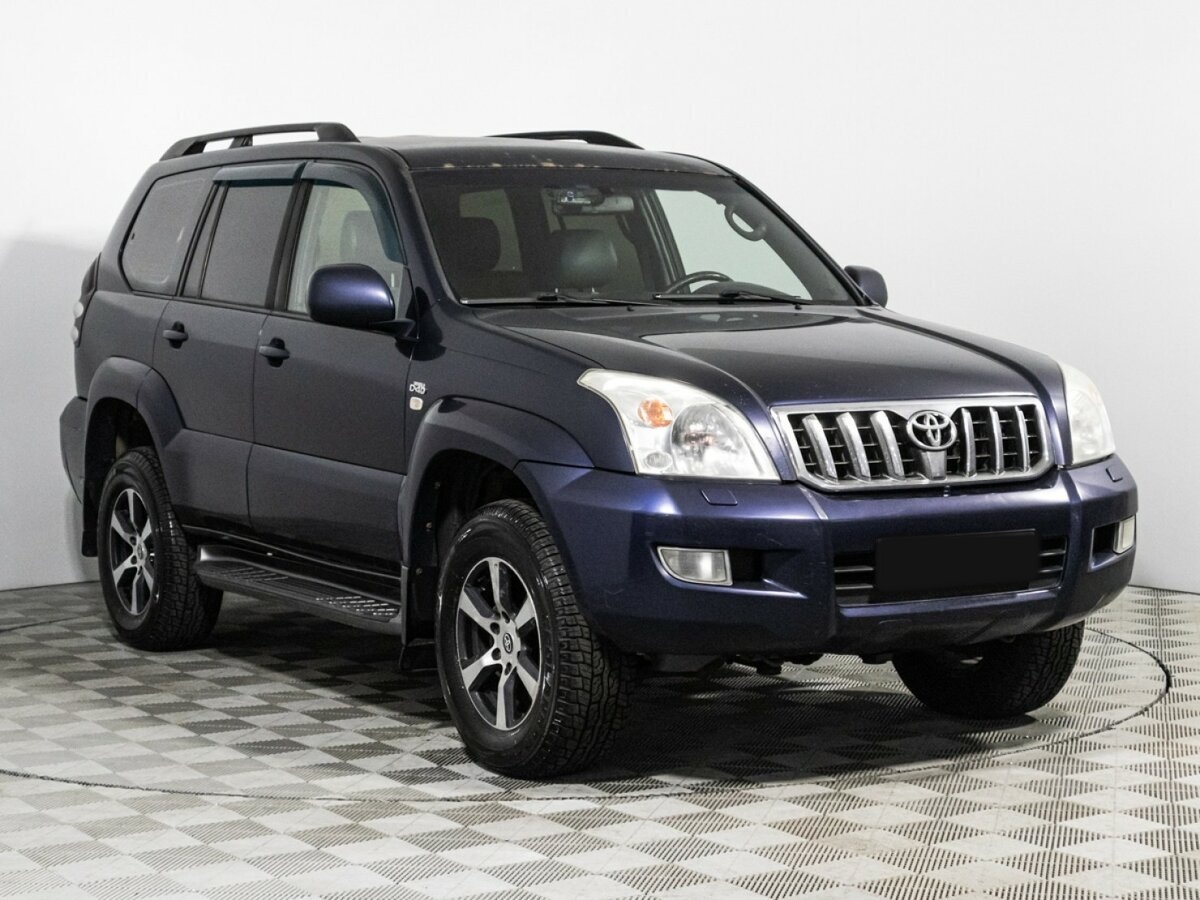 Toyota Land Cruiser Prado 120 Series Рестайлинг, 2007 Фото №3