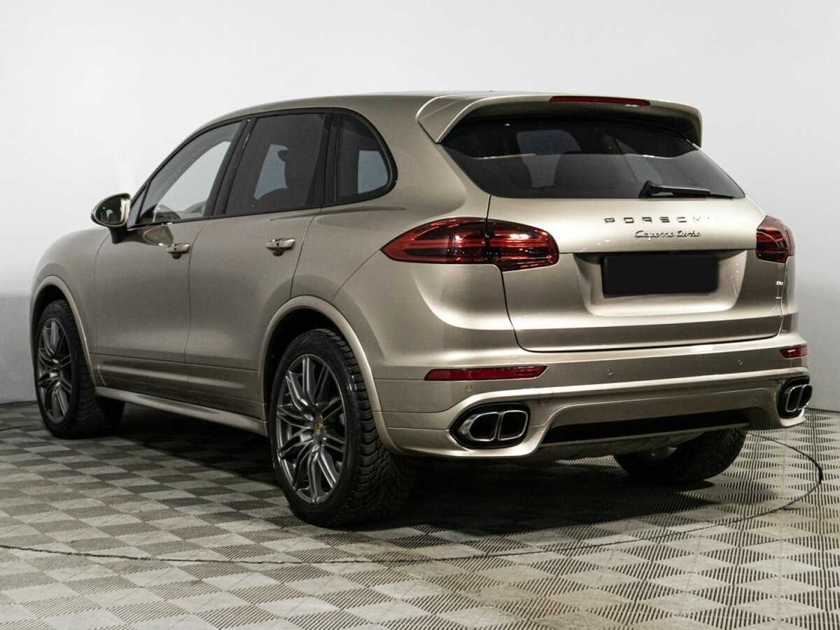 Porsche Cayenne Turbo, 2015 Фото №7