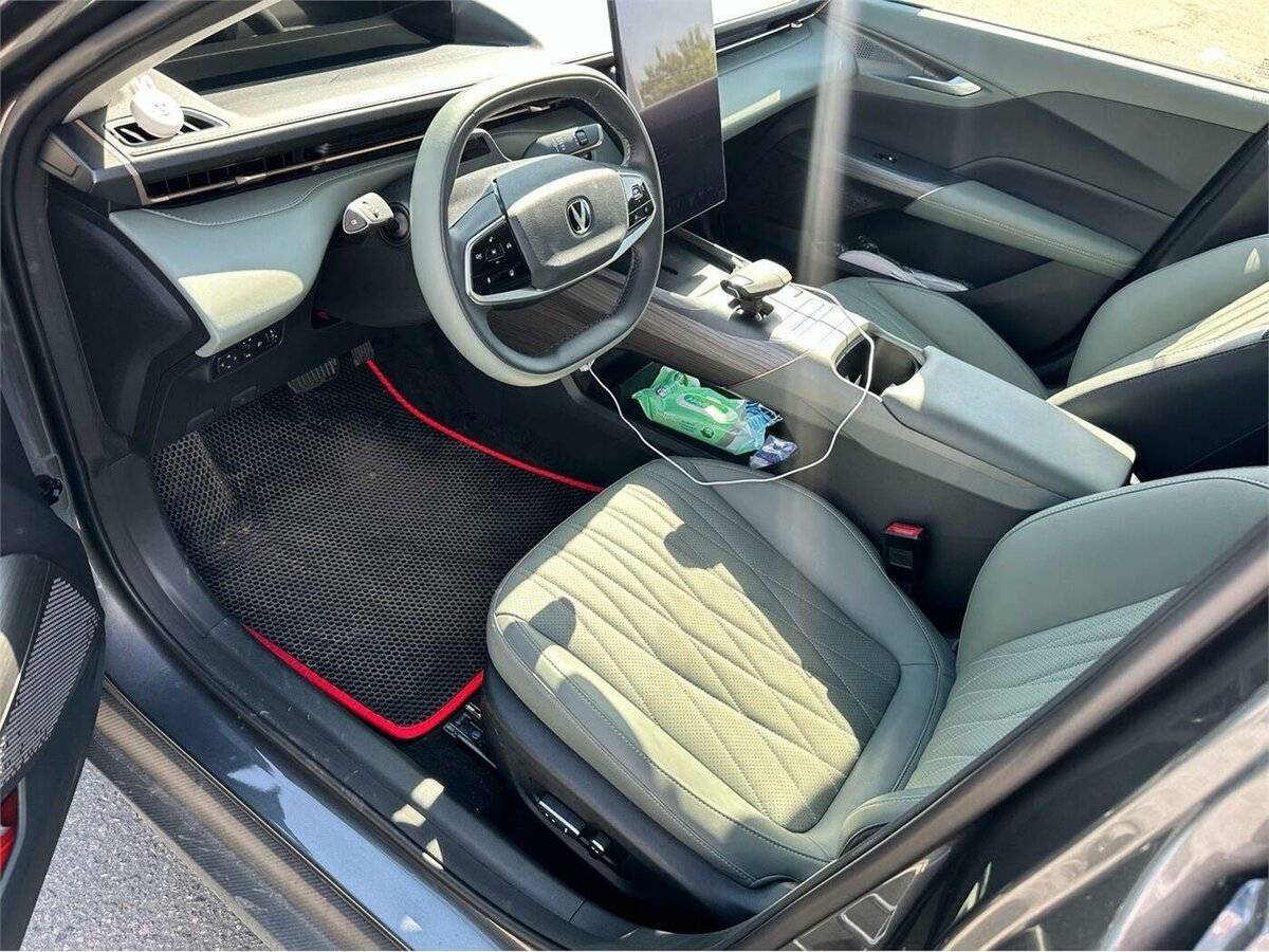 Changan Lamore, 2023 Фото №5