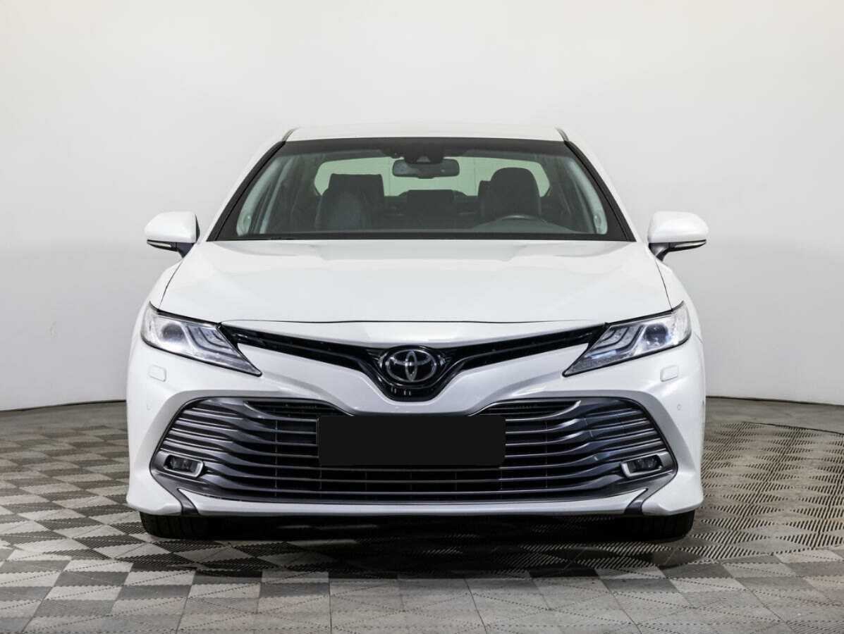 Toyota Camry, 2020 Фото №2