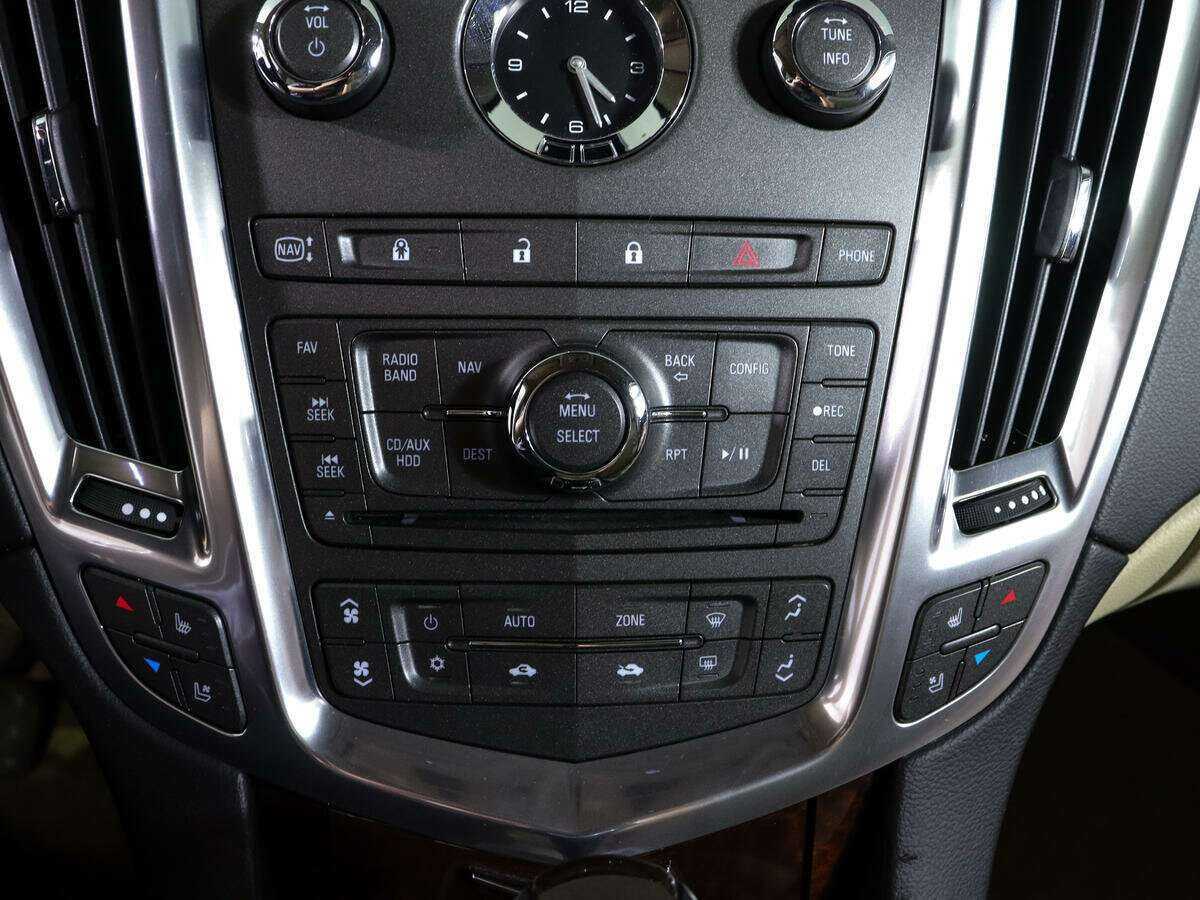 Cadillac SRX, 2011 Фото №26