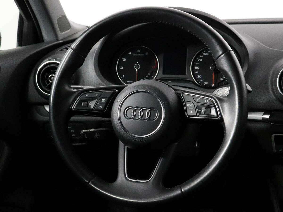 Audi A3, 2019 Фото №12
