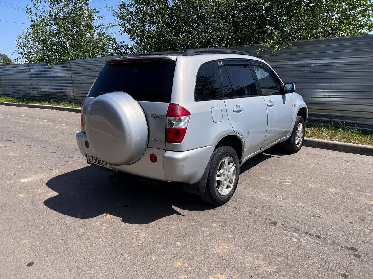 Chery Tiggo (T11), 2010 Фото №6