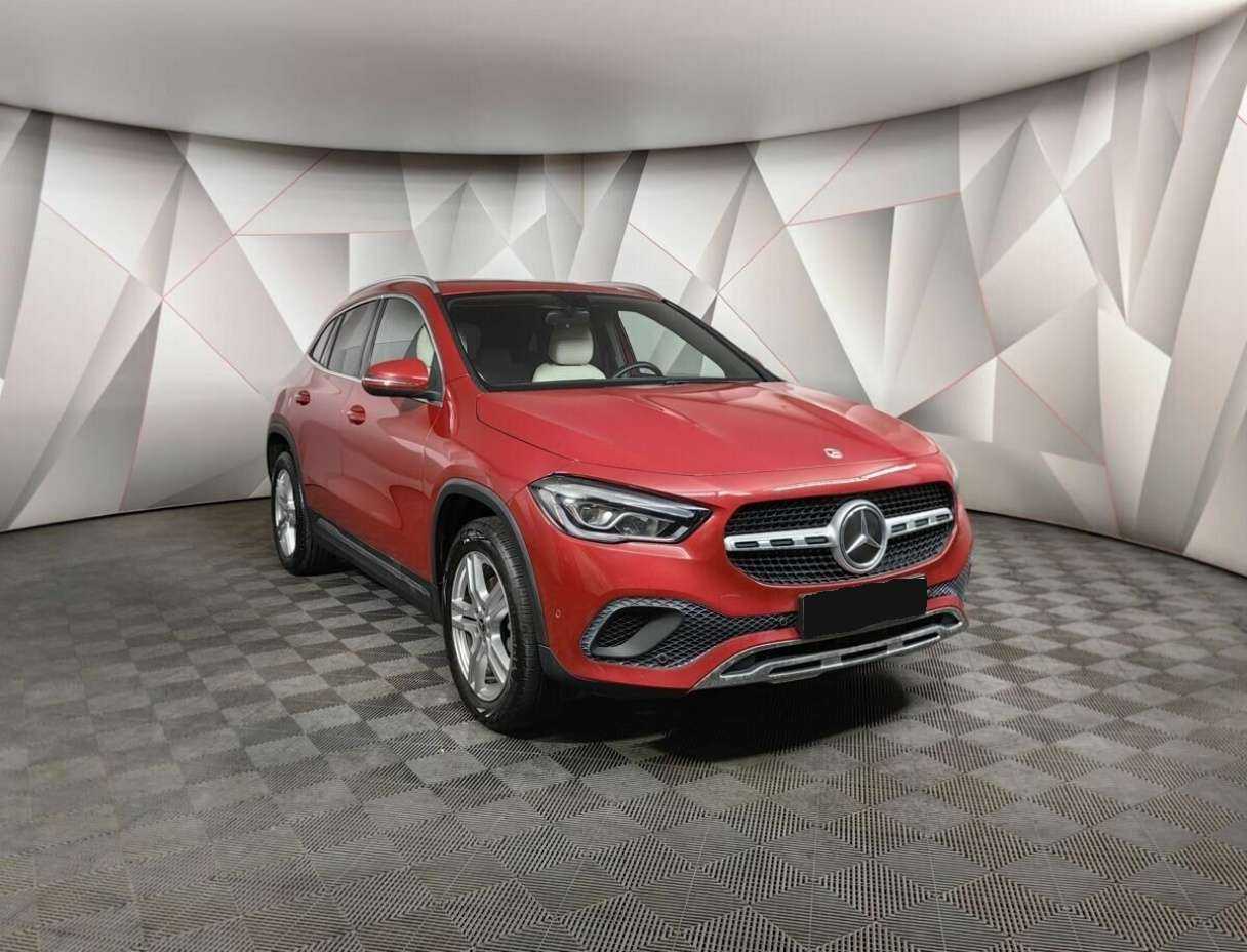 Mercedes-Benz GLA 200, 2020 Фото №3