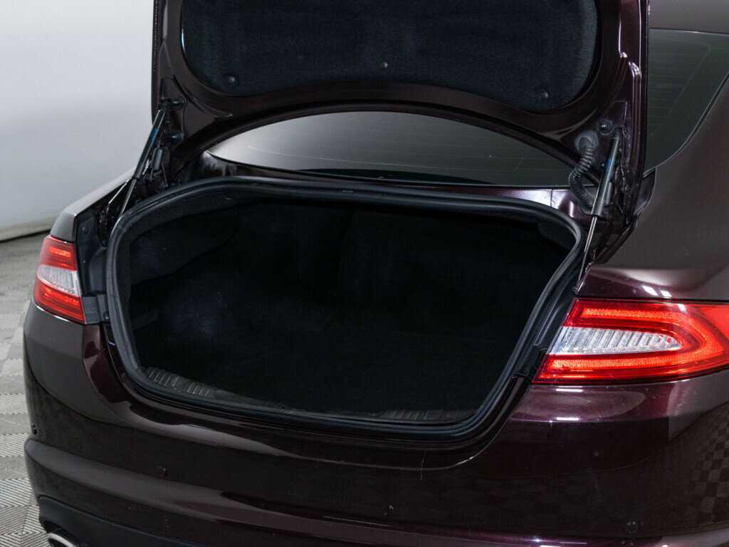 Jaguar XF, 2011 Фото №7