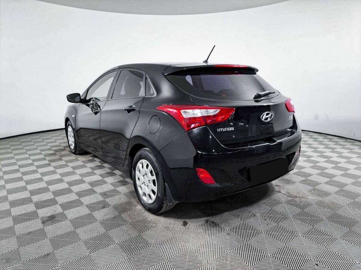 Hyundai i30, 2012 Фото №7