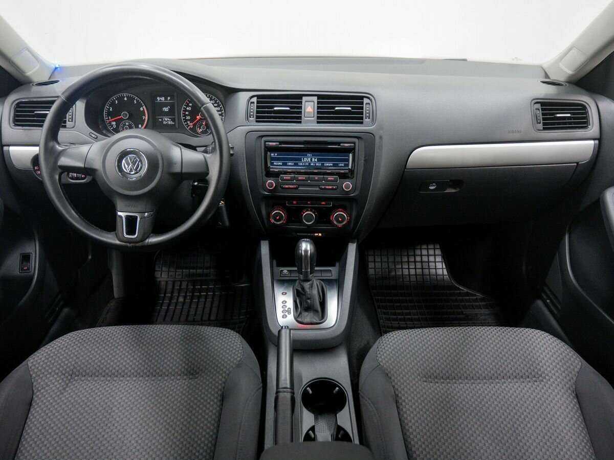 Volkswagen Jetta, 2011 Фото №7