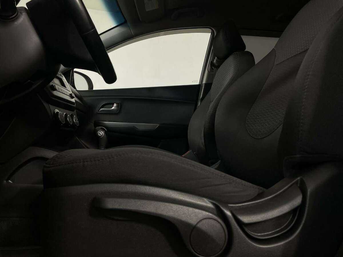 Kia Rio, 2016 Фото №10