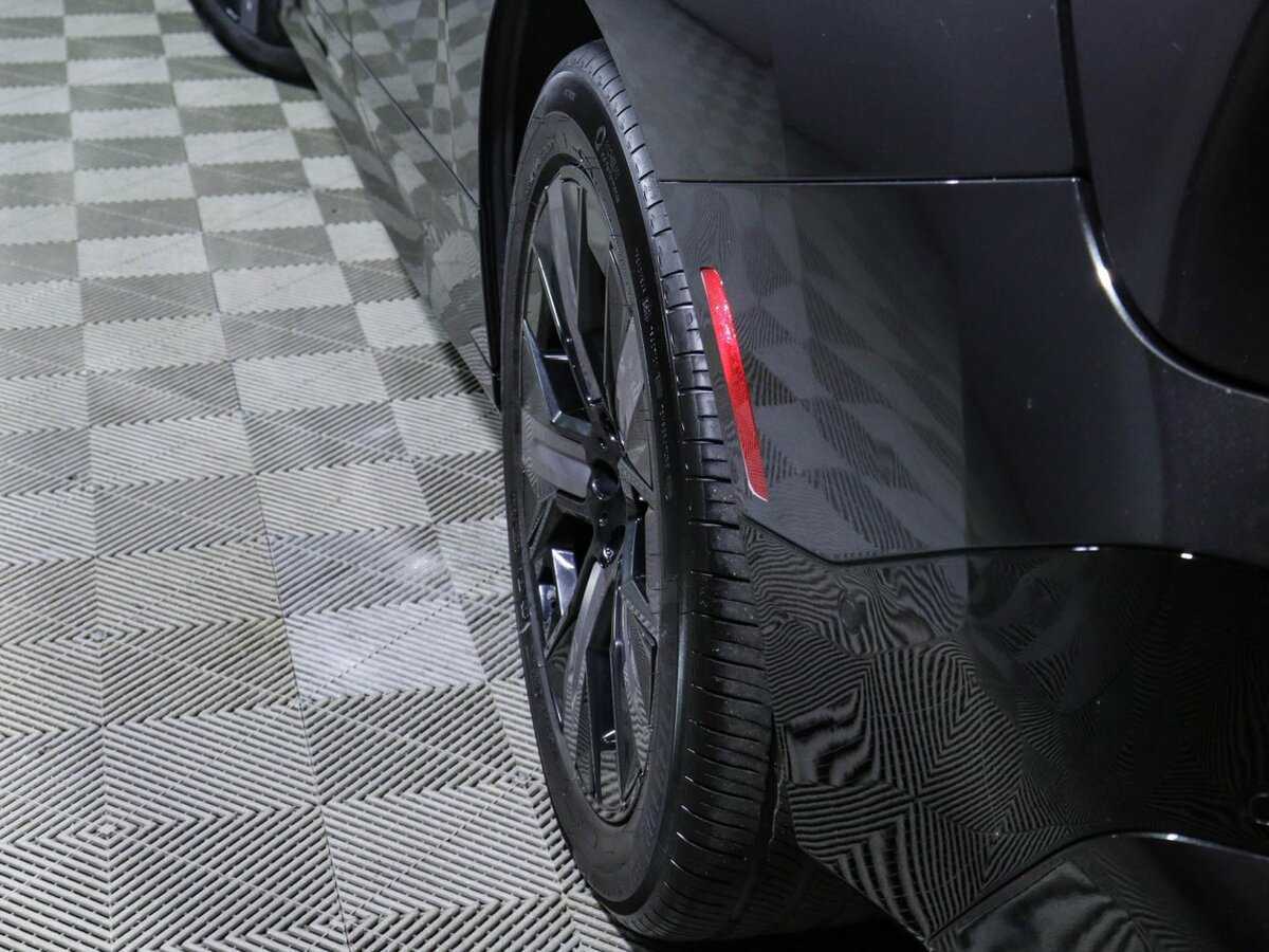 BMW iX xDrive50, 2022 Фото №17