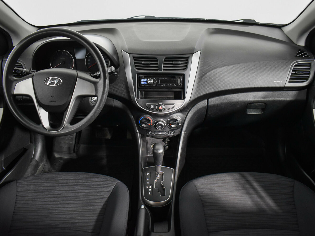 Hyundai Solaris I Рестайлинг, 2015 Фото №13