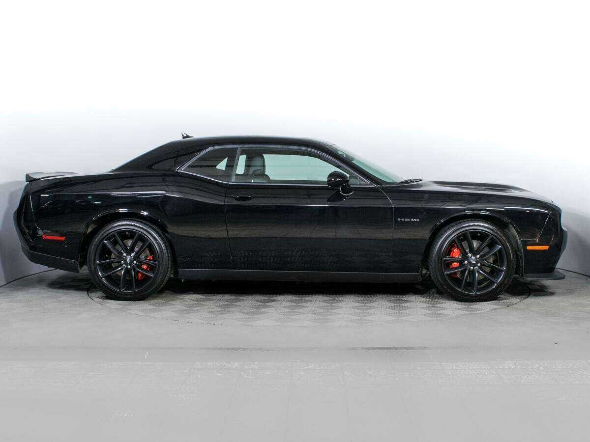 Dodge Challenger R__T, 2022 Фото №4