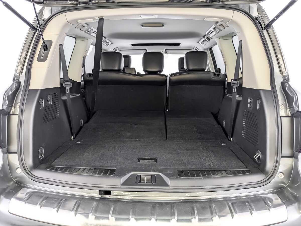Infiniti QX80, 2018 Фото №10