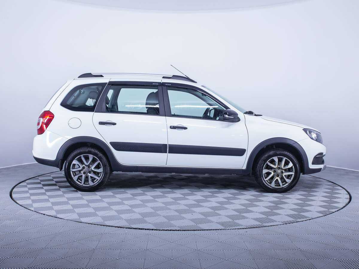Lada (ВАЗ) Granta Cross, 2023 Фото №4