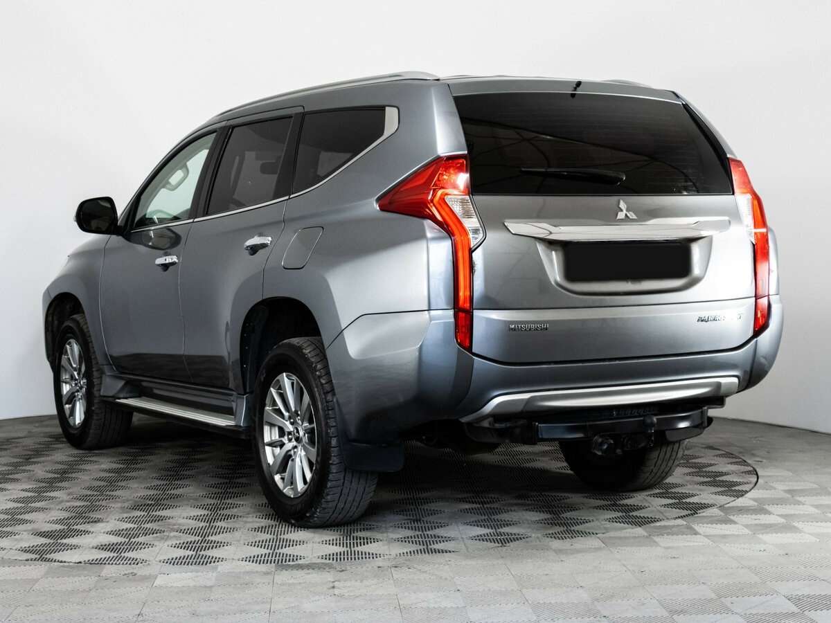 Mitsubishi Pajero Sport, 2017 Фото №7