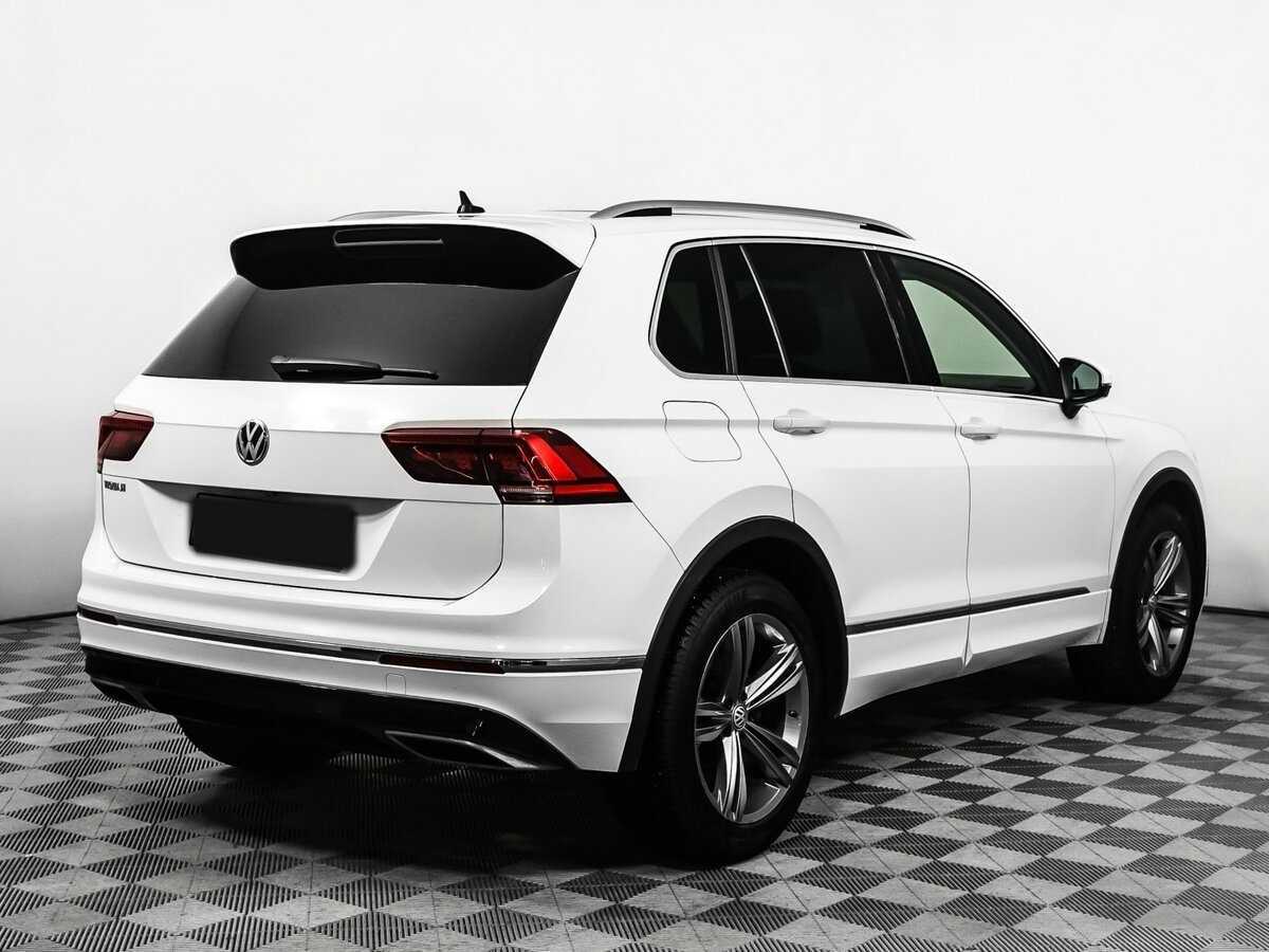 Volkswagen Tiguan, 2018 Фото №5