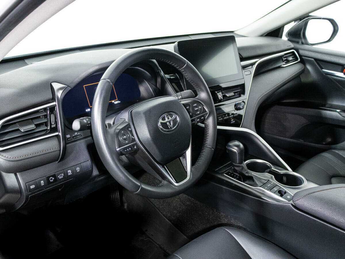Toyota Camry, 2022 Фото №11