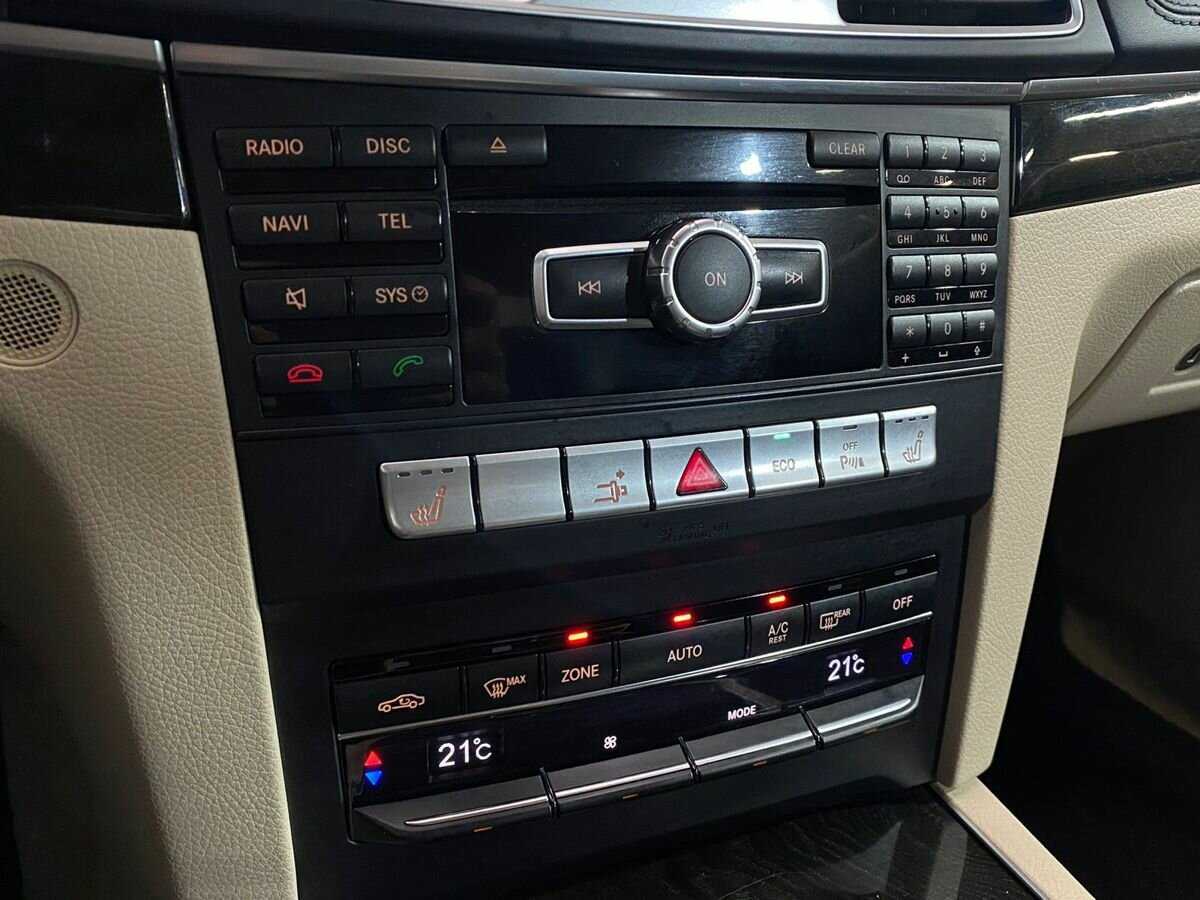 Mercedes-Benz E-Класс 200, 2013 Фото №16