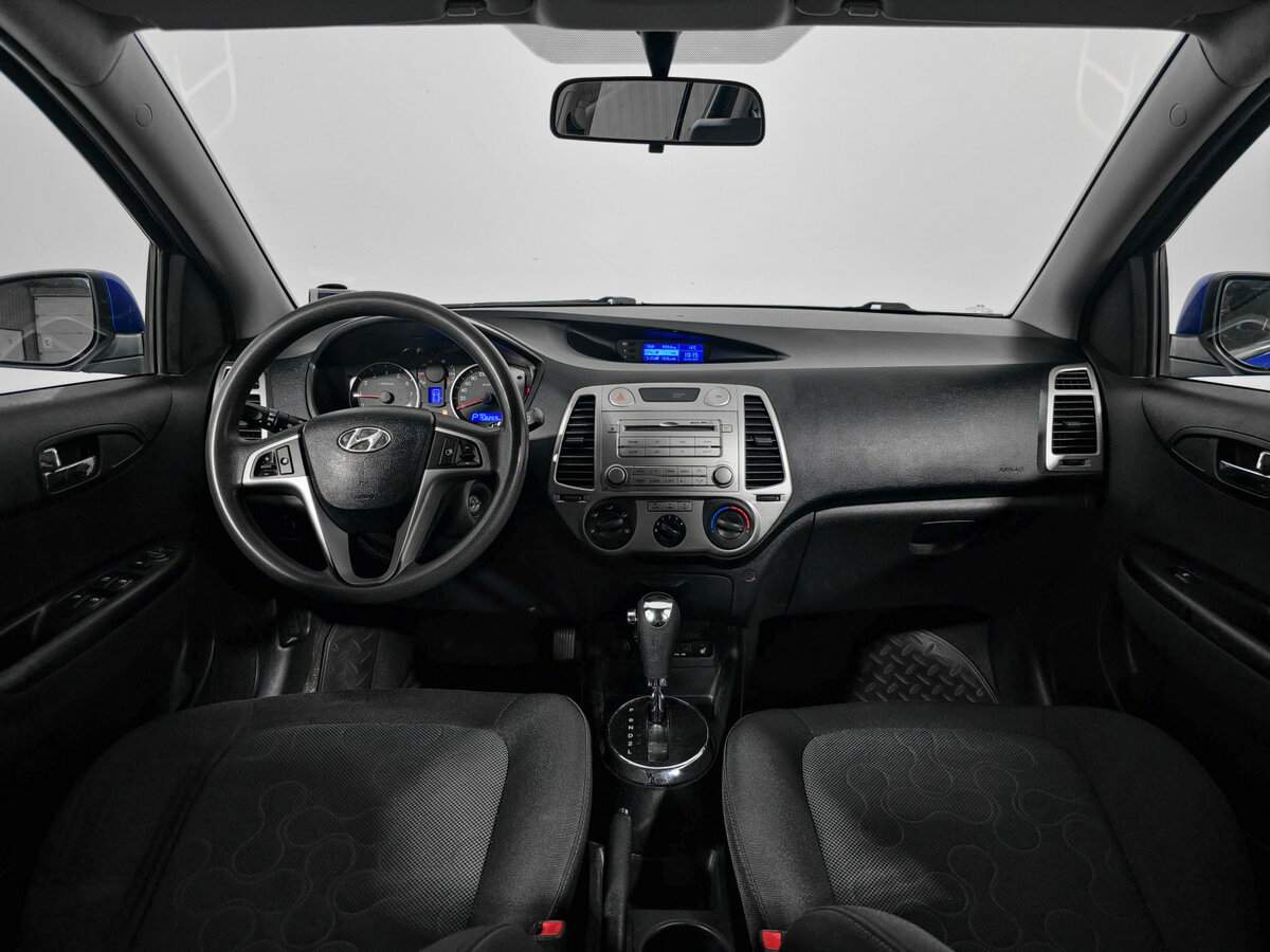 Hyundai i20, 2010 Фото №10