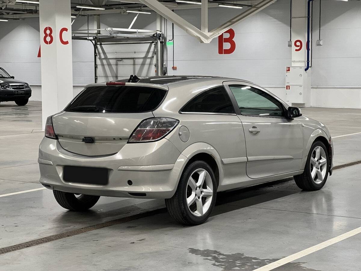 Opel Astra GTC, 2008 Фото №5