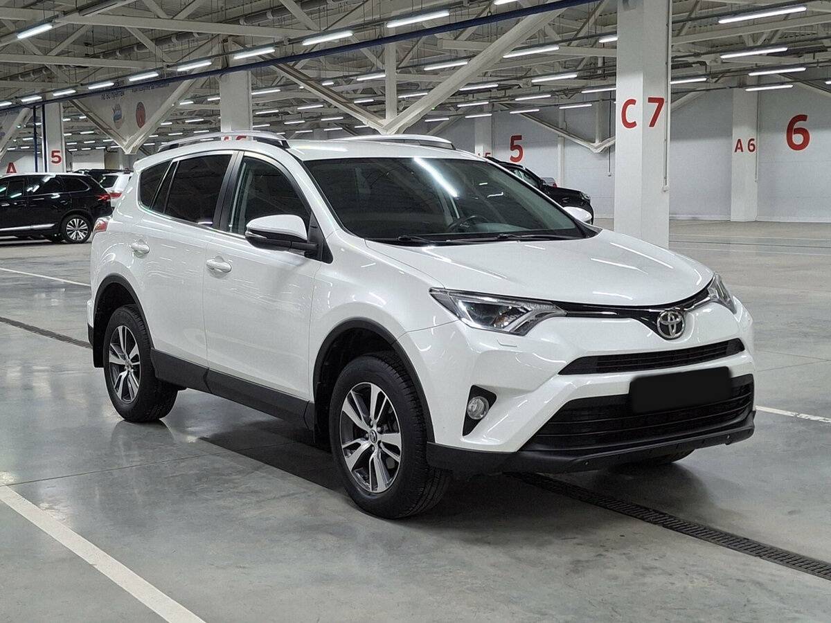 Toyota RAV4 IV (XA40) Рестайлинг, 2016 Фото №3