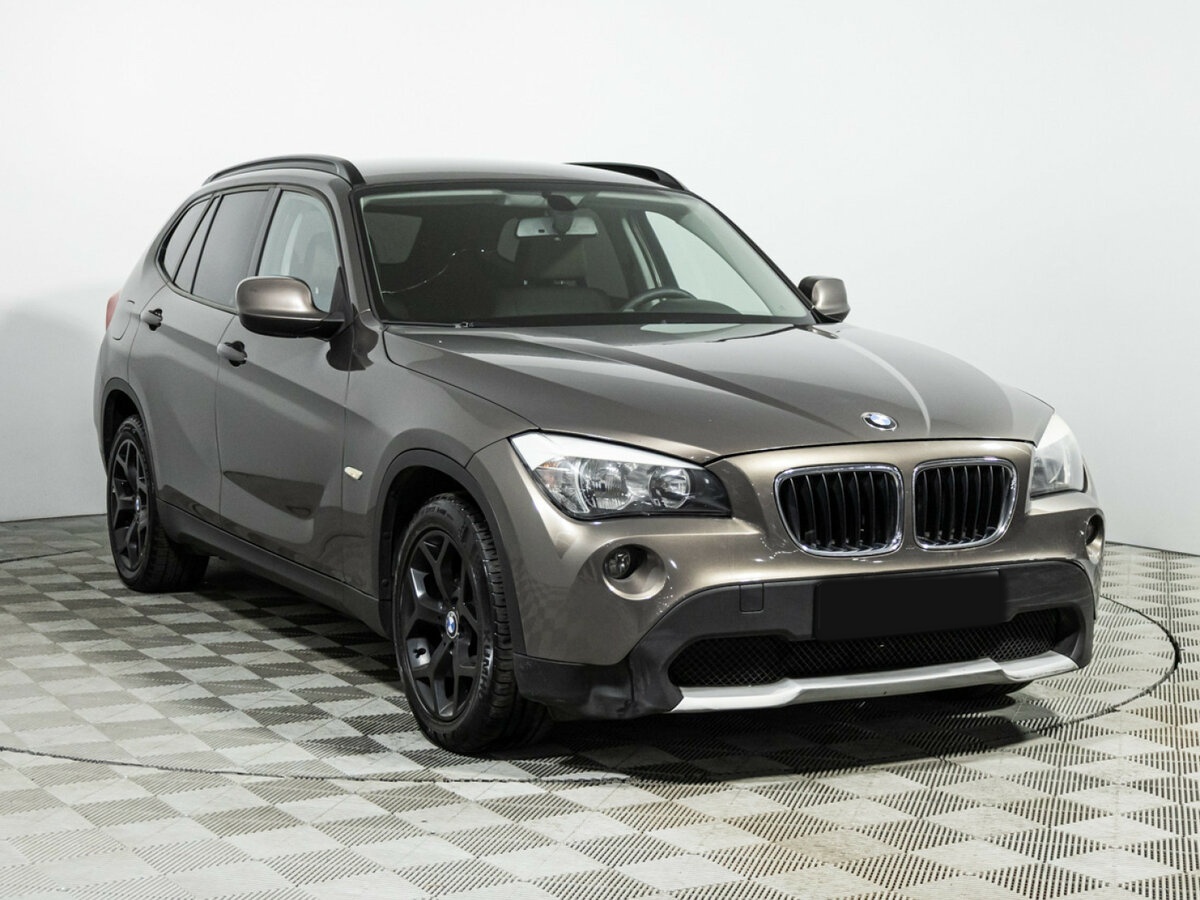 BMW X1 18i I (E84), 2011 Фото №3