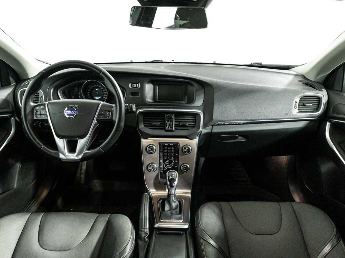 Volvo V40 Cross Country, 2014 Фото №13