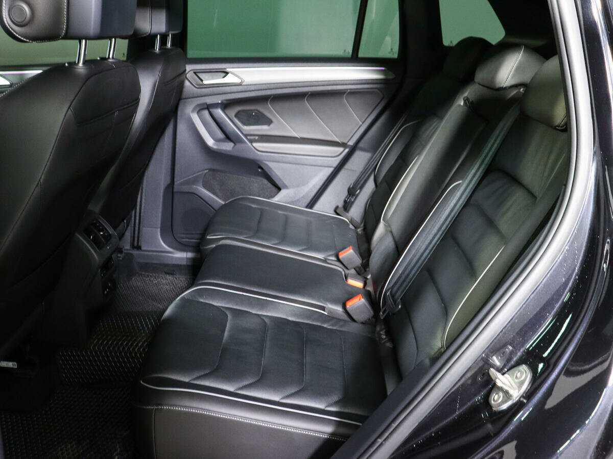Volkswagen Tiguan, 2021 Фото №8