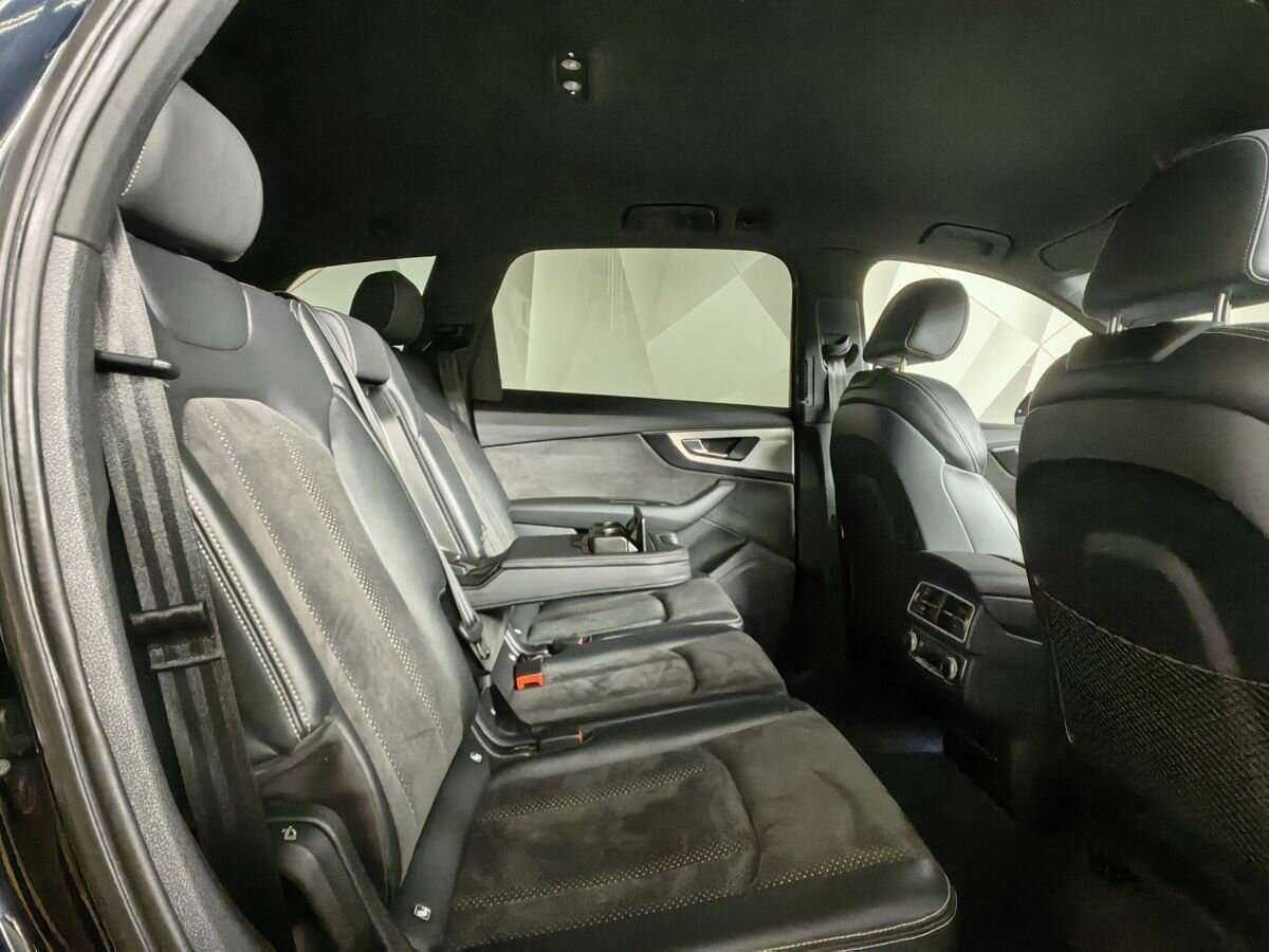 Audi Q7, 2017 Фото №12