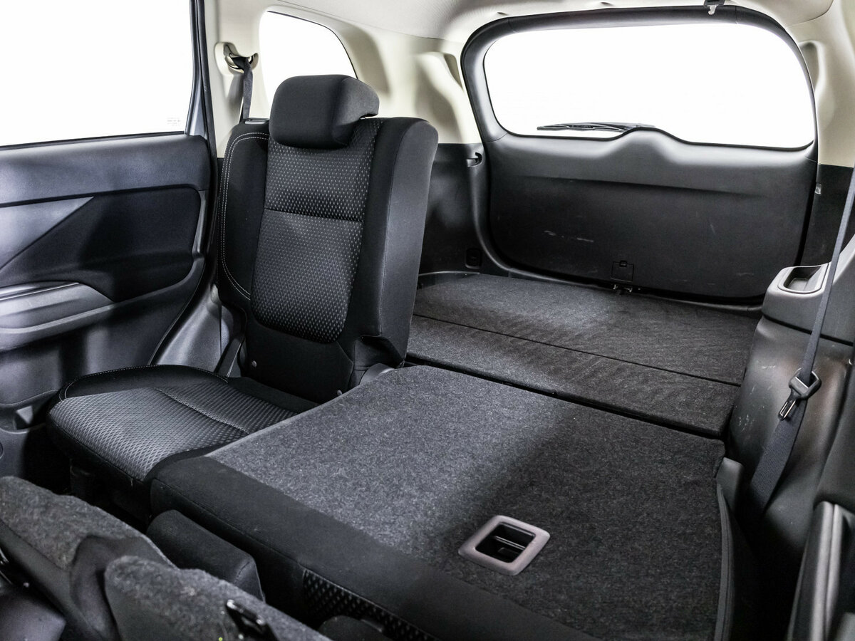 Mitsubishi Outlander III Рестайлинг 3, 2019 Фото №16