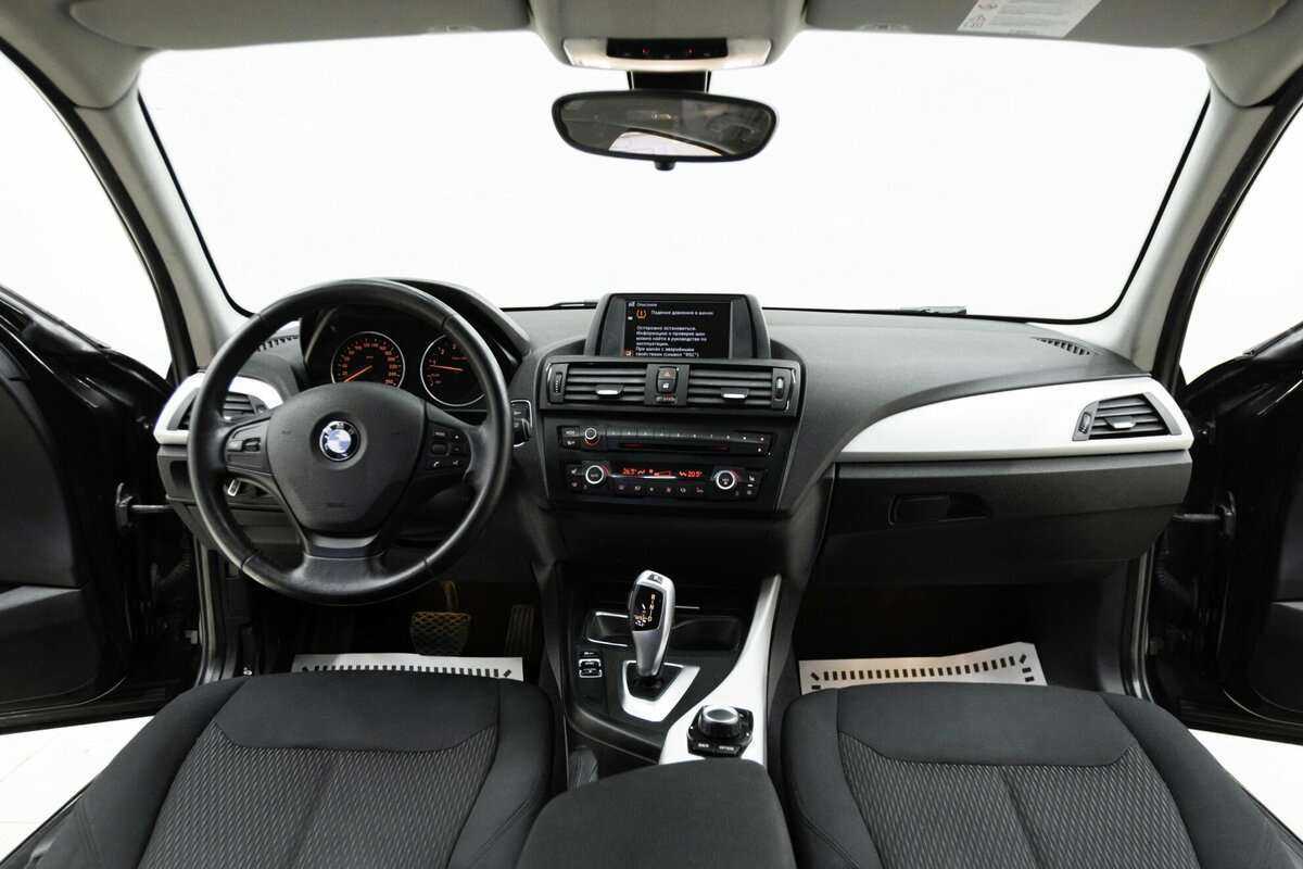 BMW 1 серии 116i, 2011 Фото №9