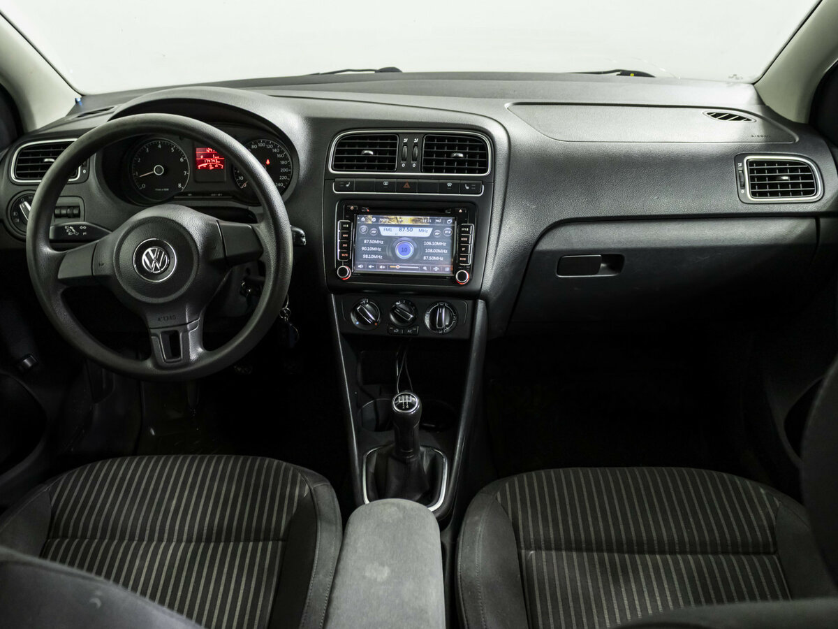 Volkswagen Polo V, 2011 Фото №11