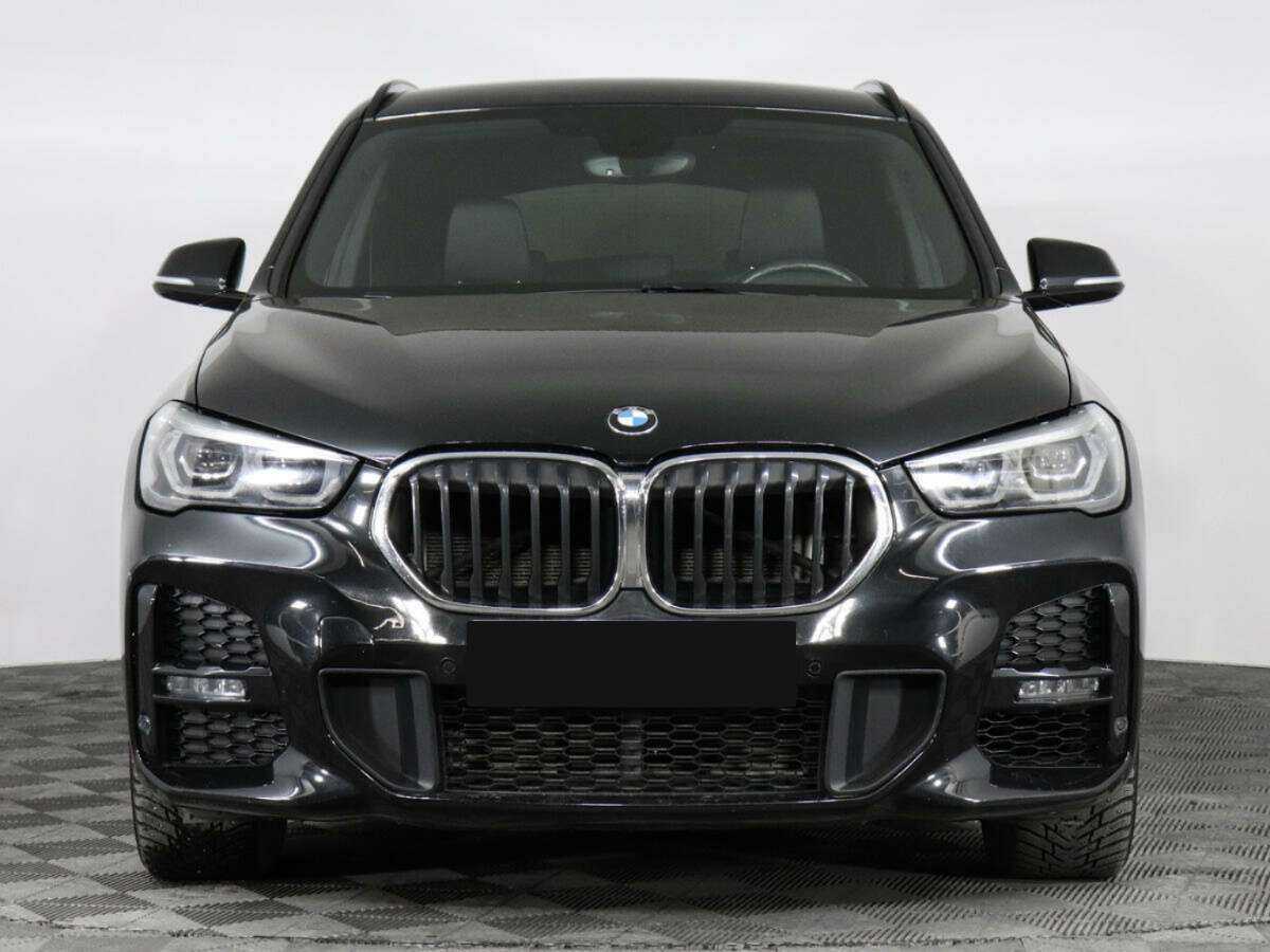 BMW X1 20i xDrive, 2019 Фото №3