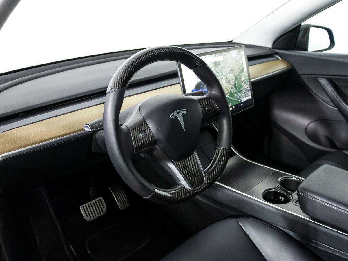 Tesla Model Y Long Range, 2020 Фото №10