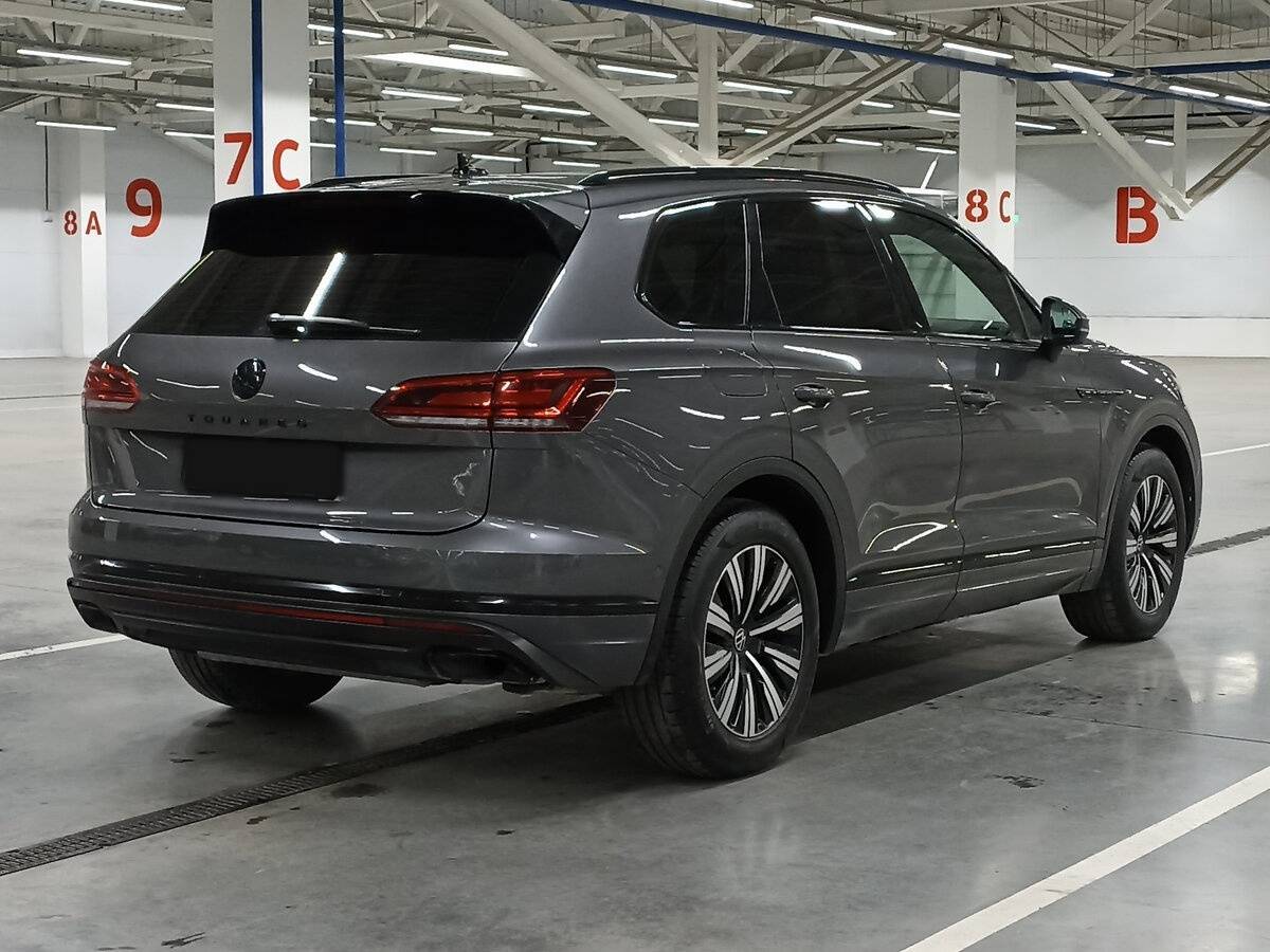 Volkswagen Touareg, 2022 Фото №5