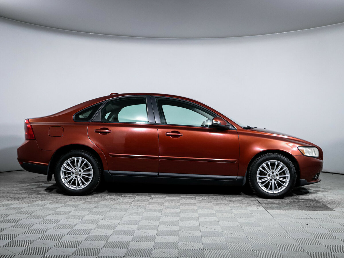 Volvo S40 II Рестайлинг, 2010 Фото №4