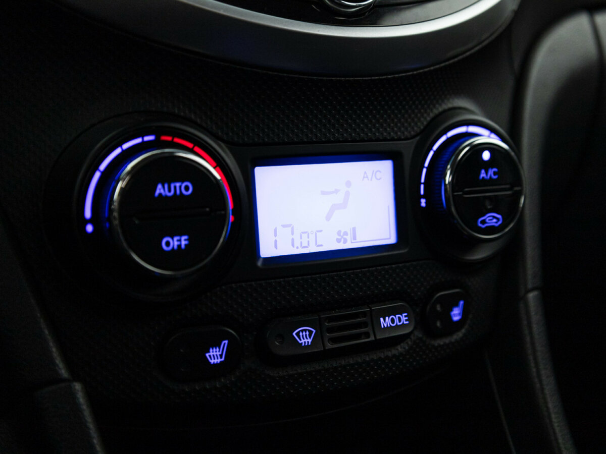 Hyundai Solaris I, 2012 Фото №14