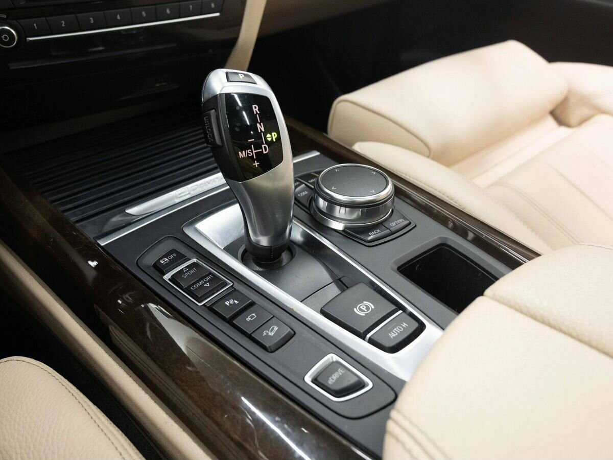 BMW X5 40e, 2017 Фото №25