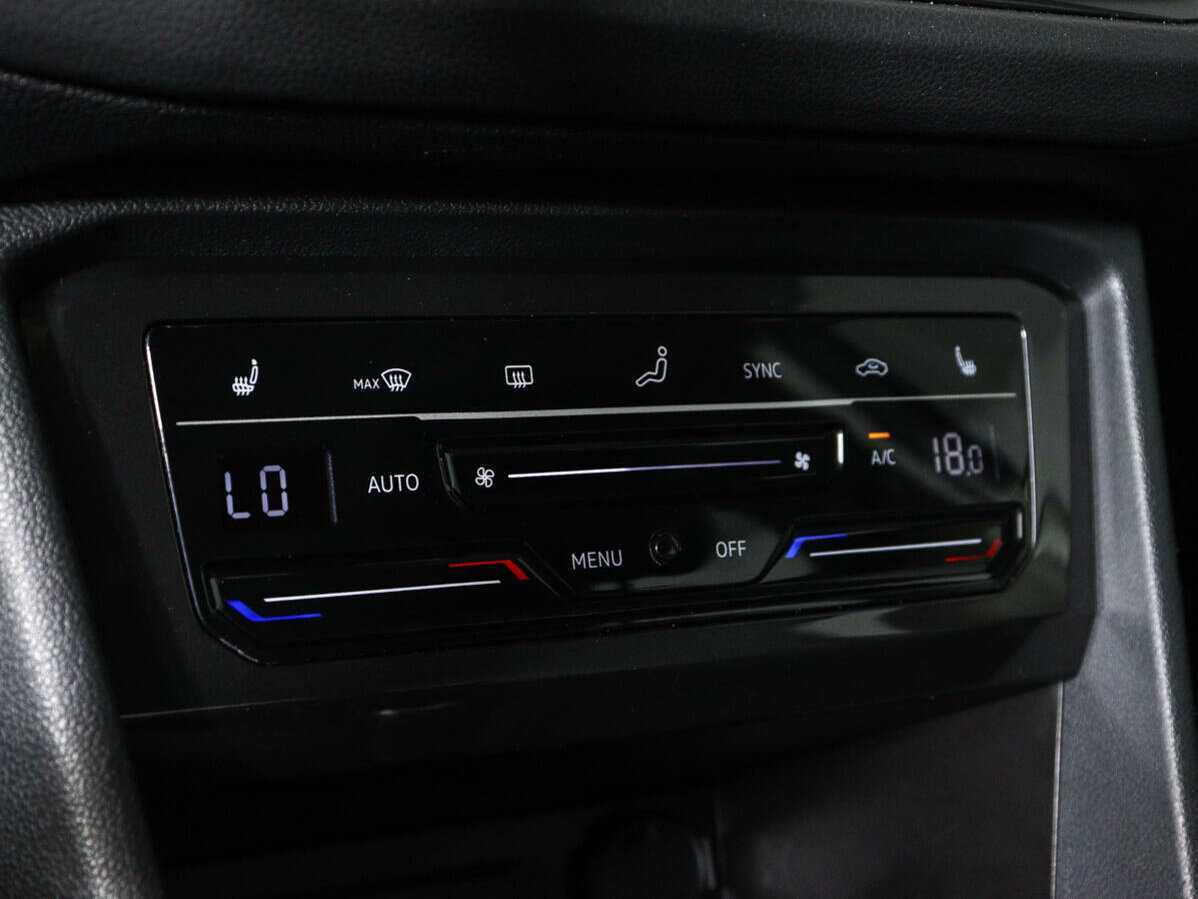 Volkswagen Tiguan, 2020 Фото №13