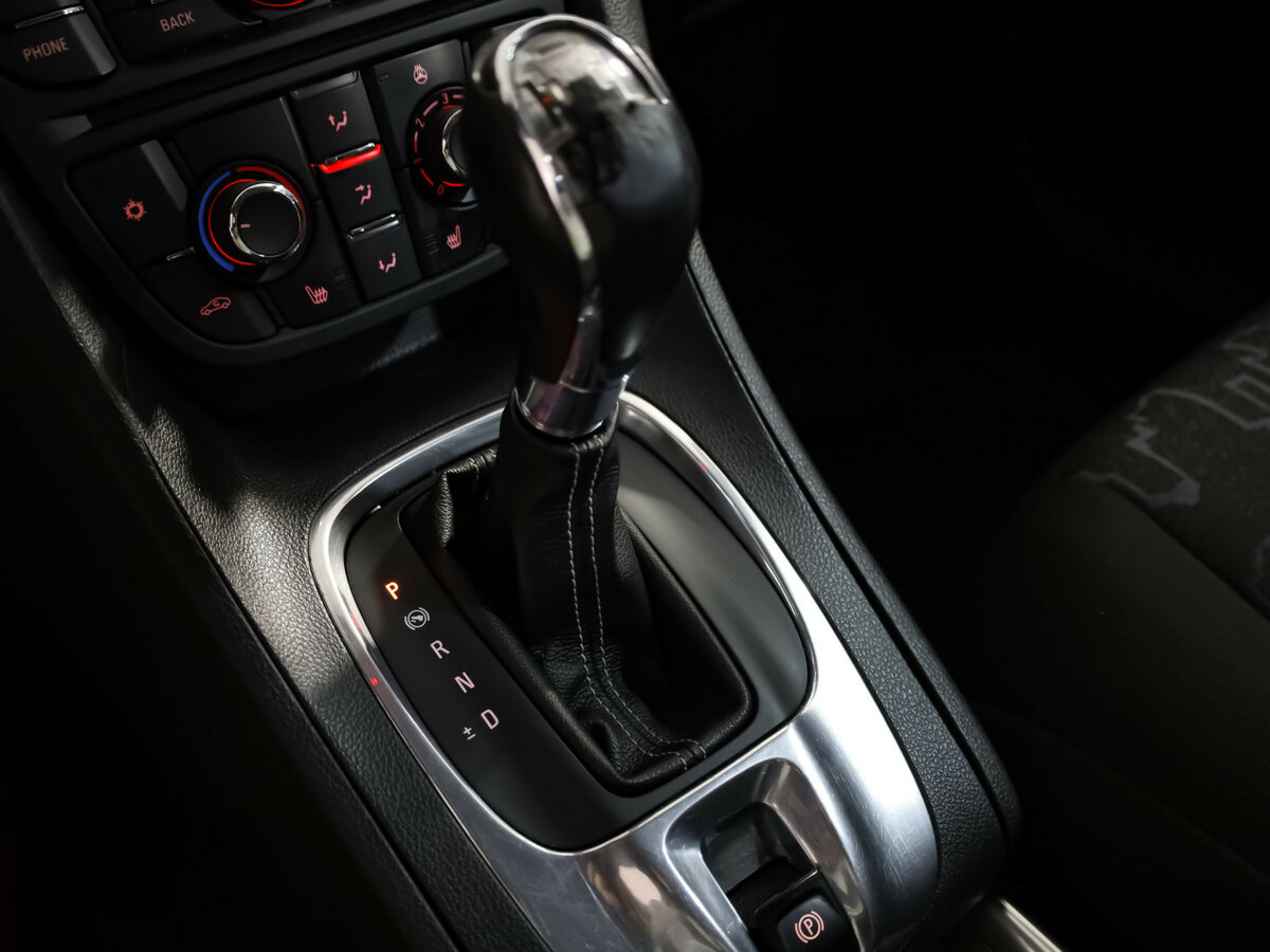 Opel Meriva B, 2011 Фото №15