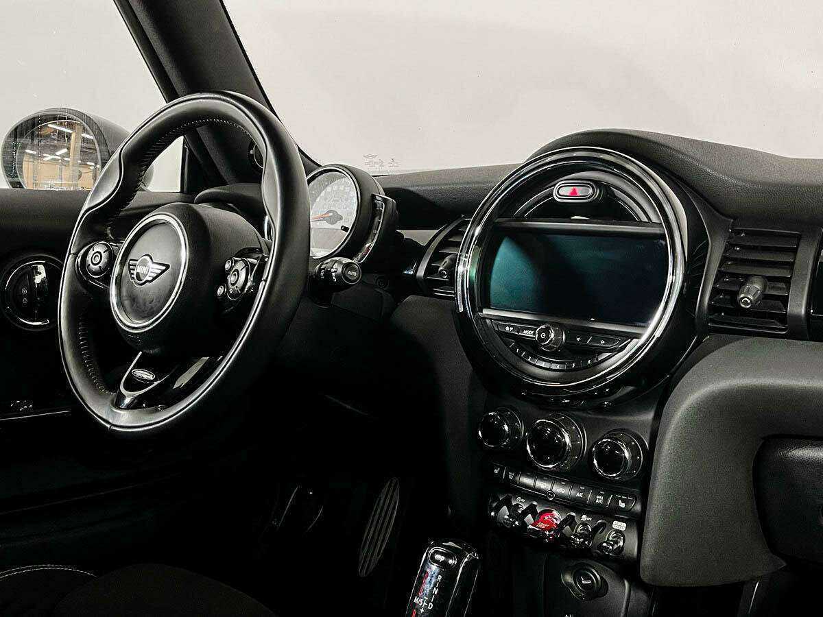 Mini Hatch JCW John Cooper Works, 2018 Фото №7