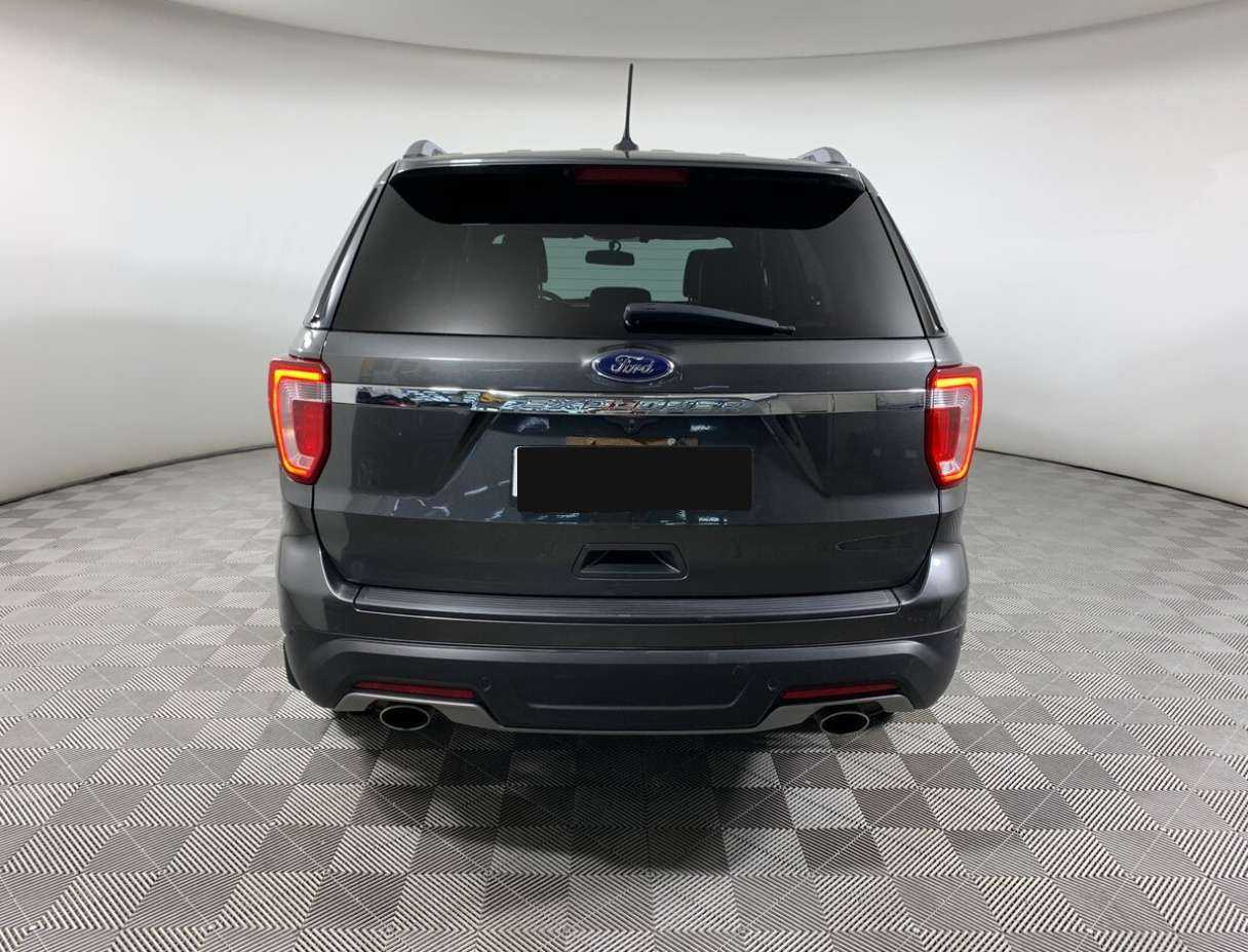 Ford Explorer, 2019 Фото №6