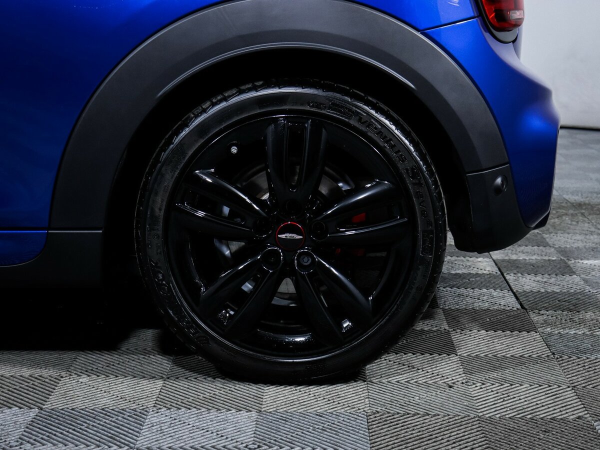 Mini Hatch JCW III (F55/F56) Рестайлинг, 2019 Фото №12