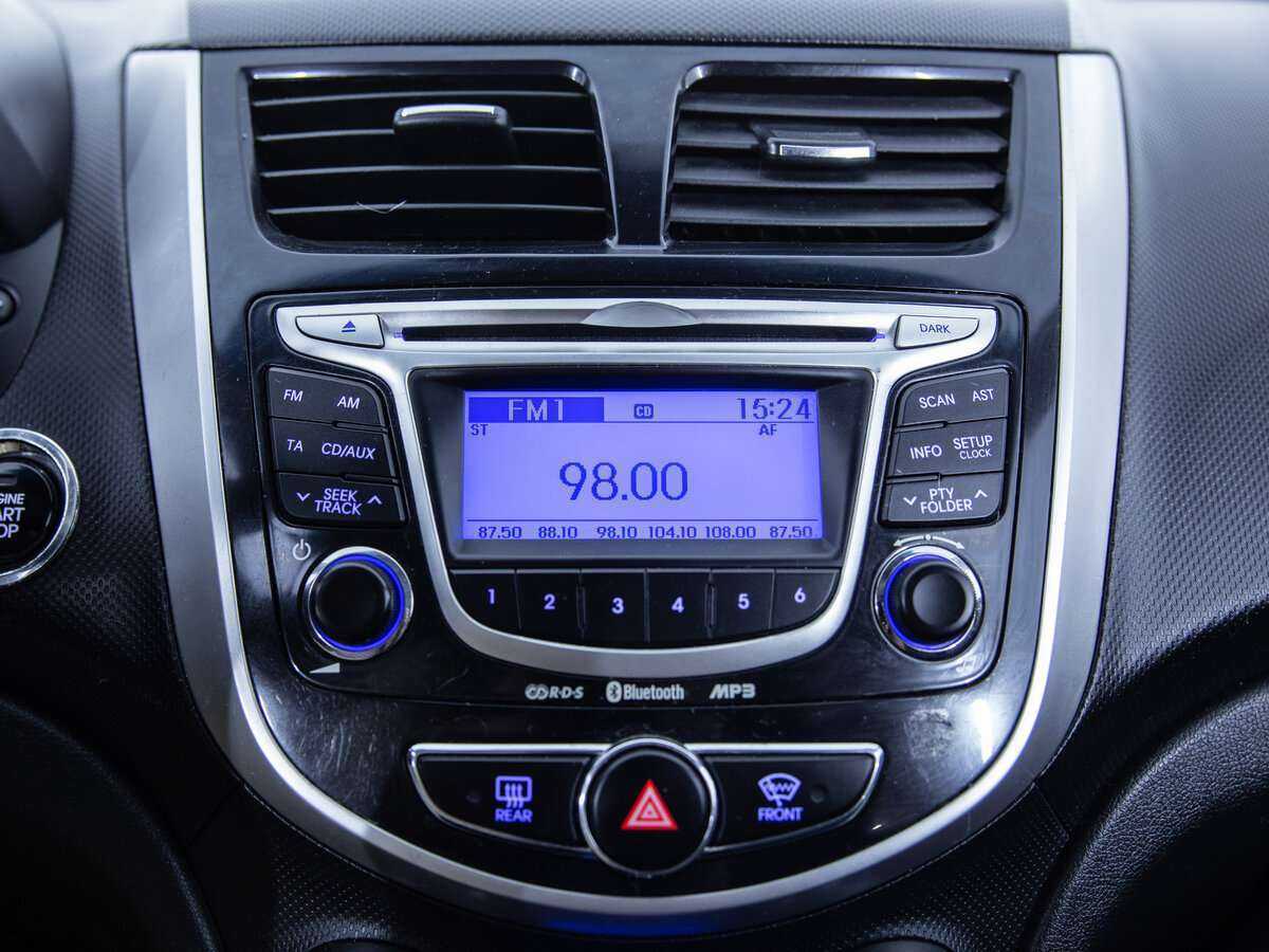 Hyundai Solaris, 2012 Фото №16