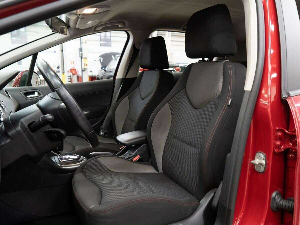 Peugeot 308, 2011 Фото №6