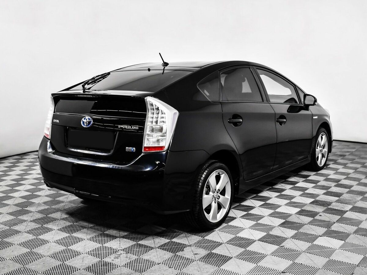 Toyota Prius III (XW30), 2010 Фото №5