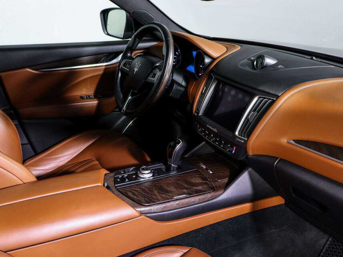 Maserati Levante Diesel, 2016 Фото №7