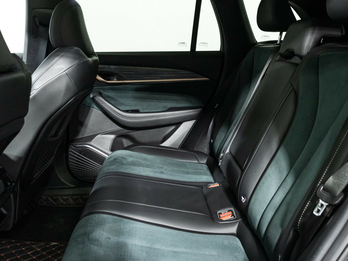 Geely Monjaro I, 2023 Фото №10