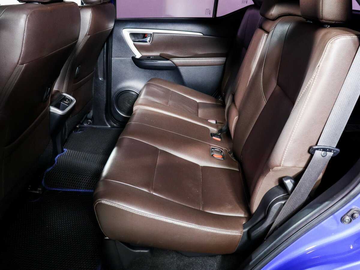 Toyota Fortuner, 2018 Фото №7
