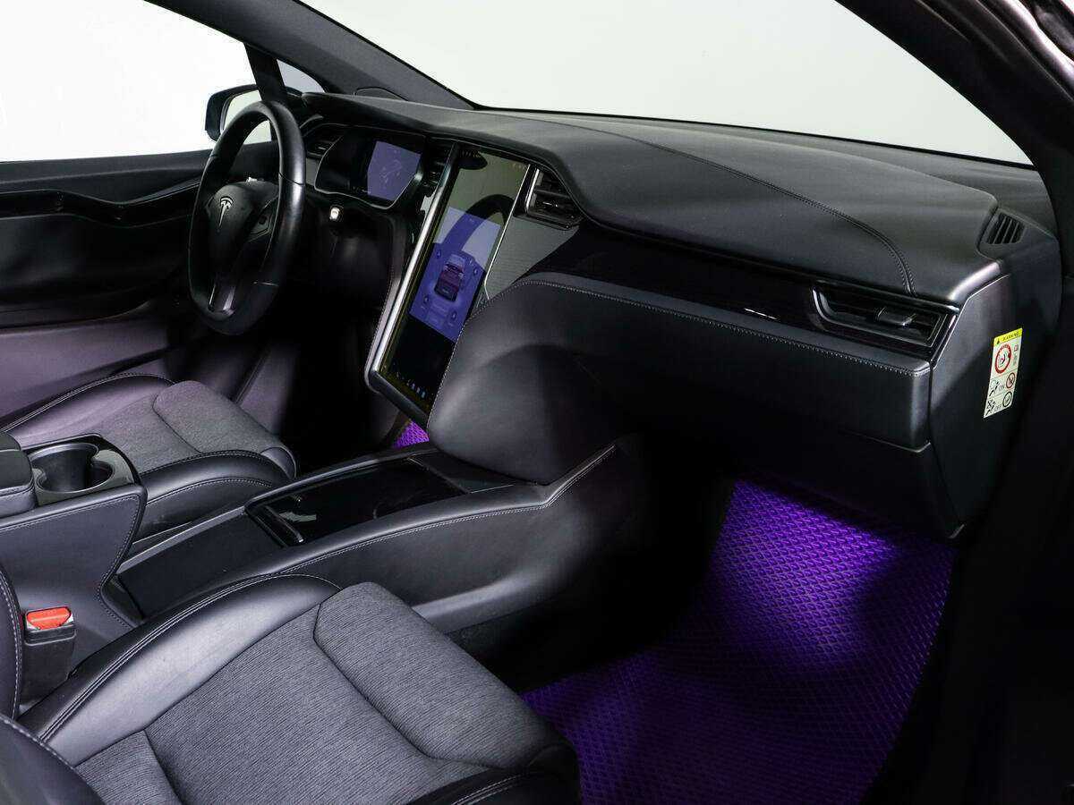 Tesla Model X 90D, 2018 Фото №6